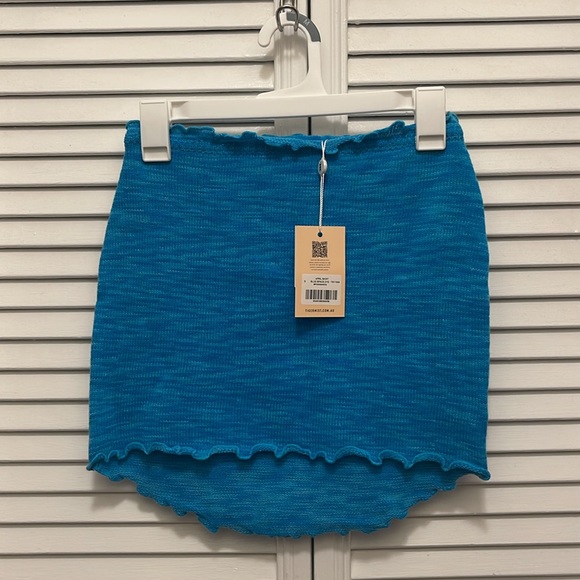 tigermist blue two piece skirt set. super flattering and comfy - Picture 3 of 4